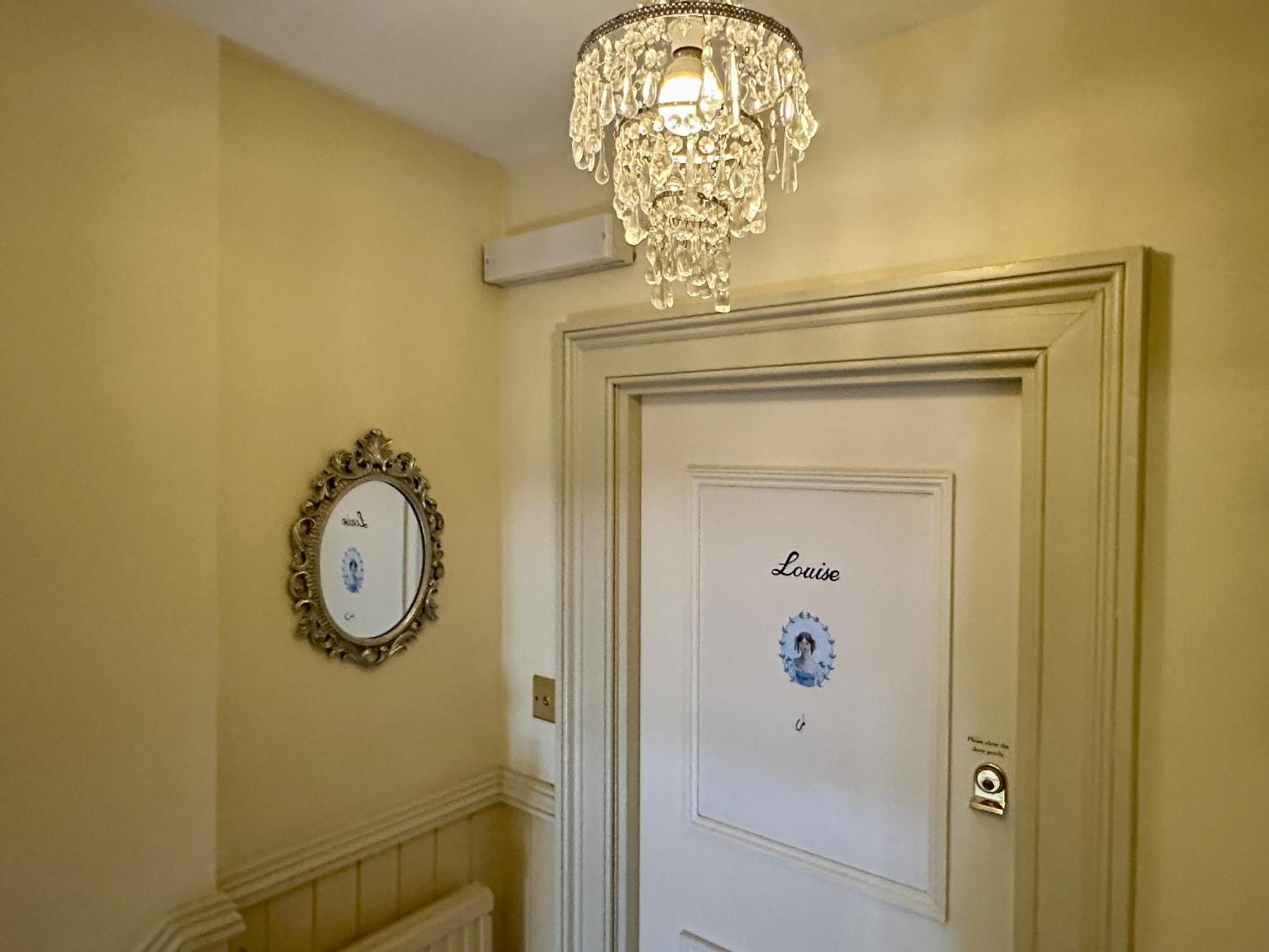 Albert & Victoria Guest House Eastbourne Szoba fotó
