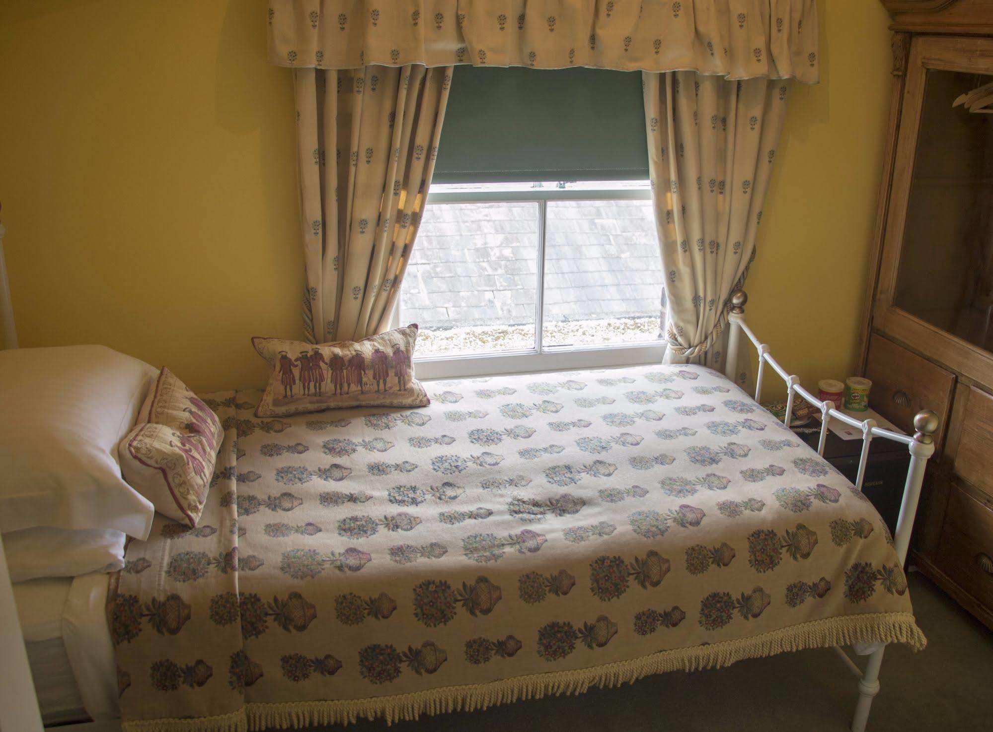 Albert & Victoria Guest House Eastbourne Kültér fotó